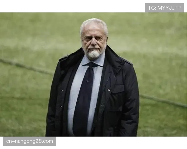 经纪人确认克瓦拉茨赫利亚暂未与那不勒斯谈妥续约